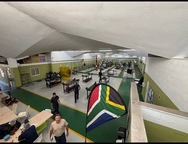 912M² WAREHOUSE TO LET IN BEACONVALE